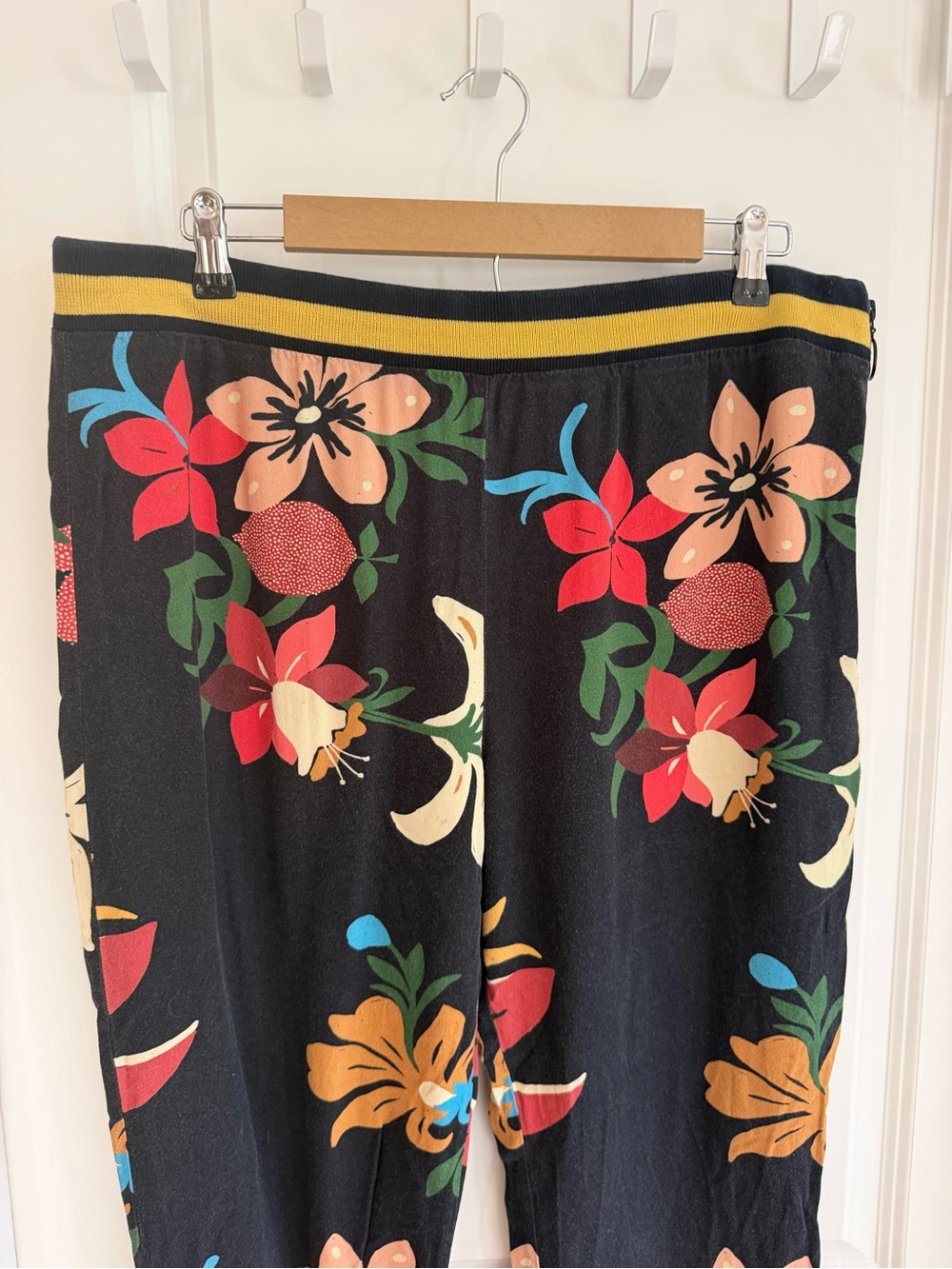 Farm Rio Calla Flared Pants - Picture 5 of 16